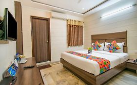 Hotel Kamran Palace